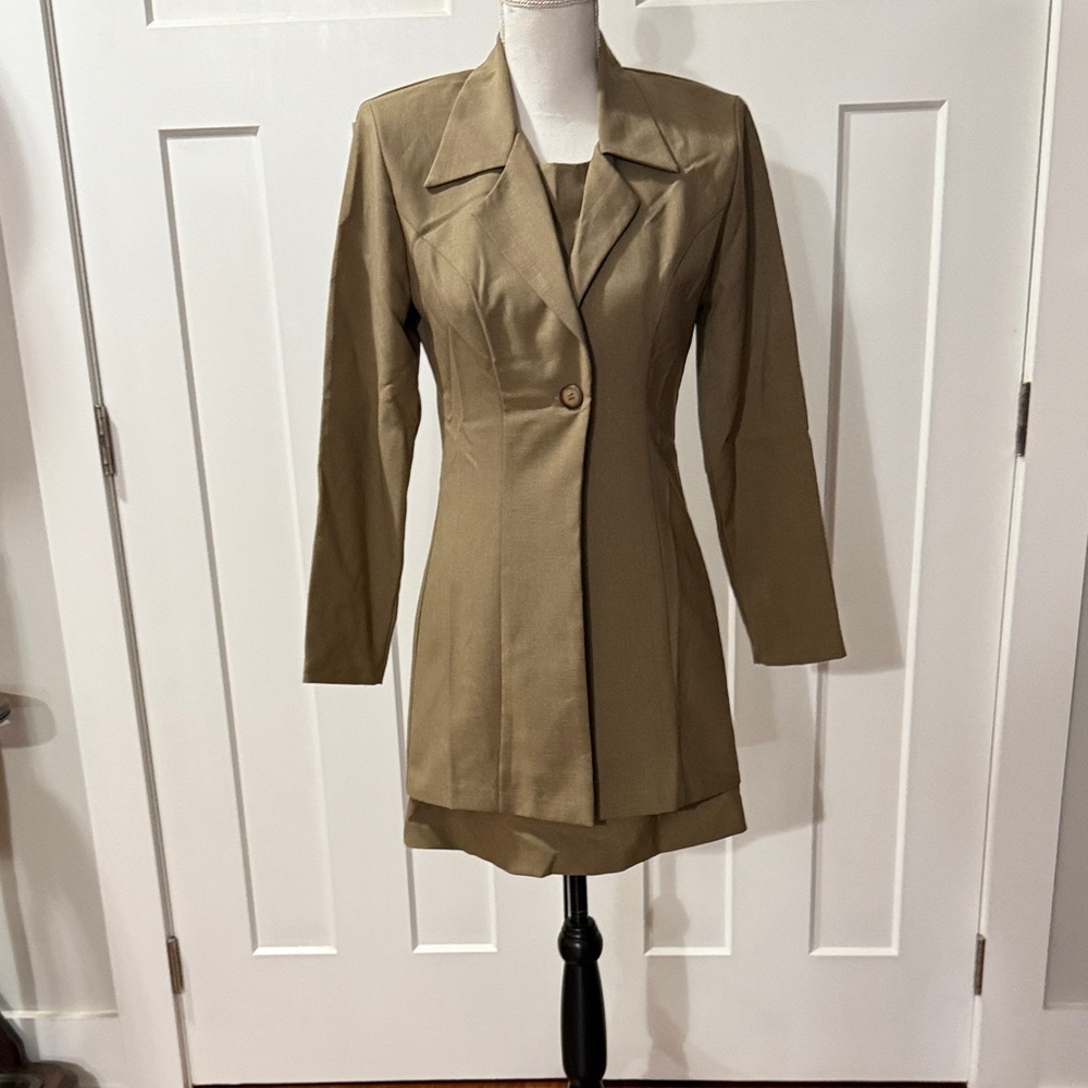 Sophisticated Women's Tan Blazer by [Brand]